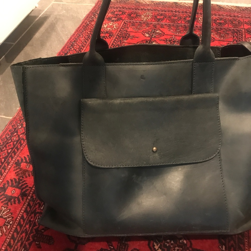 Able Mare Pocket Tote
